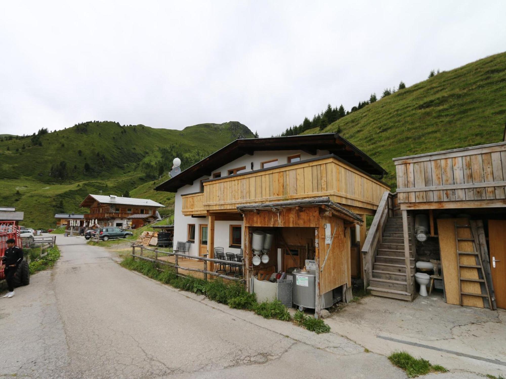 Unique Large Alpine Pasture In The Middle Of The Zillertal Mountains Villa Zellberg Екстериор снимка